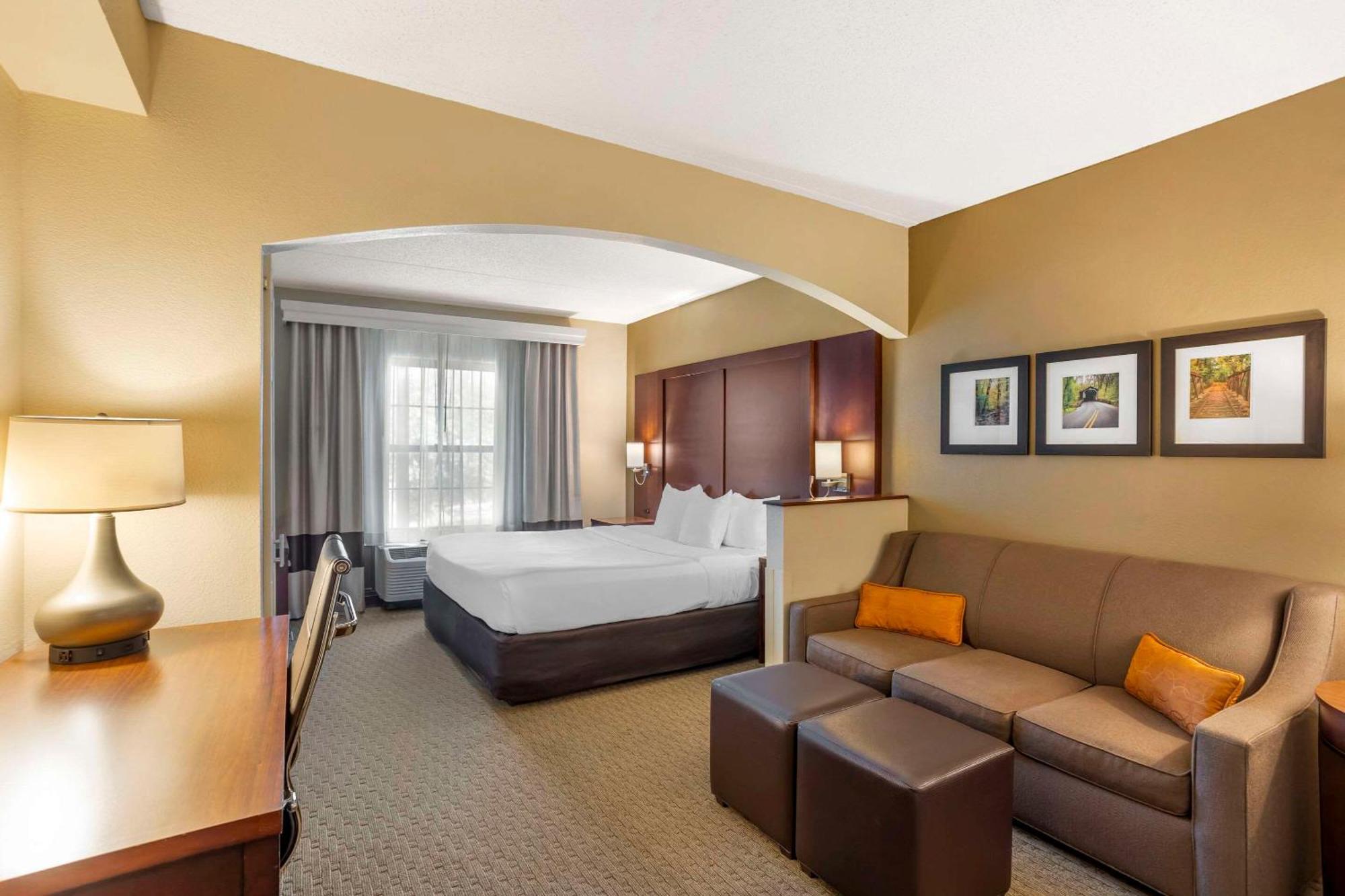 Comfort Suites Near Penn State - State College, Pa Eksteriør billede